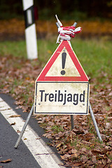 Image showing Road sign for hunting