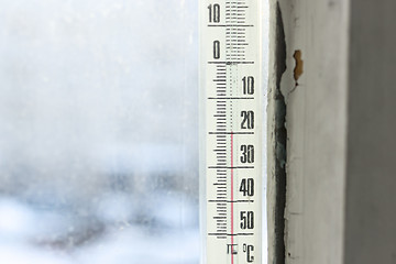 Image showing Low temperature on thermometer