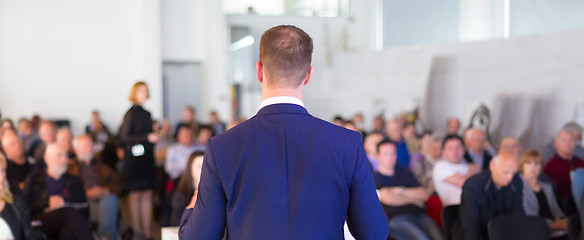 Image showing Speaker at Business Conference and Presentation.