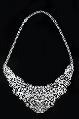 Image showing metallic necklace 