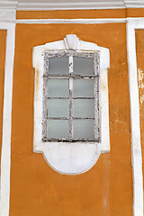 Image showing Old window in a building