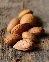 Image showing Raw almonds with shell