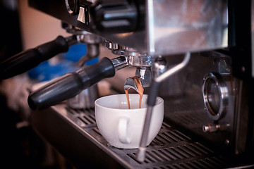 Image showing preparing coffee in cafe