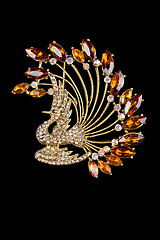 Image showing brooch in the form of a bird 