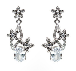 Image showing earrings with Briliant on the white