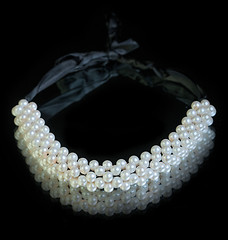 Image showing pearl necklace