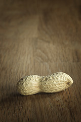 Image showing Peanut on a table