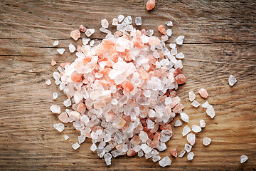 Image showing heap of pink himalayan salt