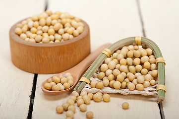 Image showing organic soya beans 