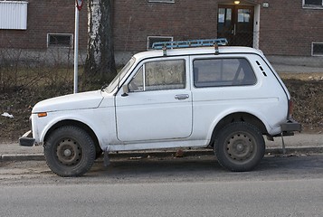 Image showing Old White Car.