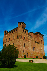 Image showing Old castle of Grinzane Cavour