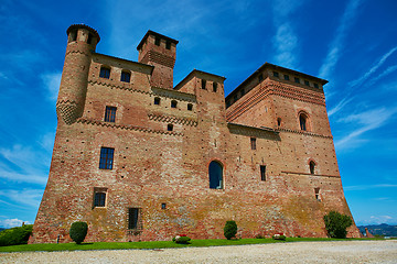 Image showing Old castle of Grinzane Cavour