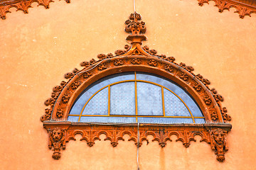 Image showing  incision   in house  window   red orange