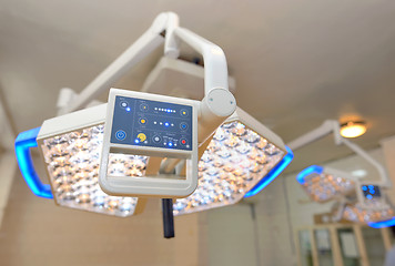 Image showing Display of surgical lamps