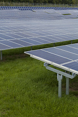 Image showing Field with blue siliciom solar cells alternative energy