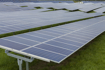 Image showing Field with blue siliciom solar cells alternative energy