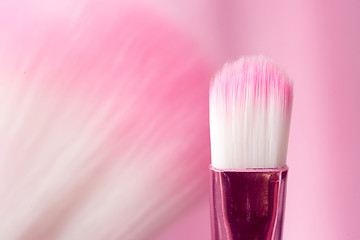 Image showing pink professional cosmetic brush 