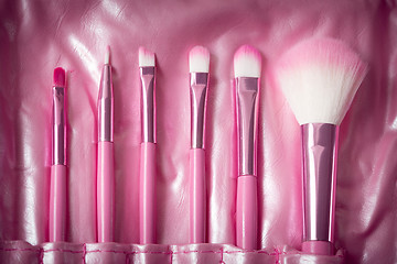 Image showing pink professional cosmetic brush 