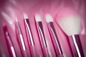 Image showing pink professional cosmetic brush 