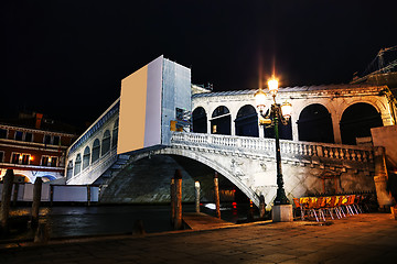 Image showing Rialto bridge (Ponte di Rialto) in Venice, Italy