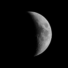 Image showing Black and white First quarter moon