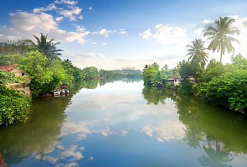 Image showing Houses on river