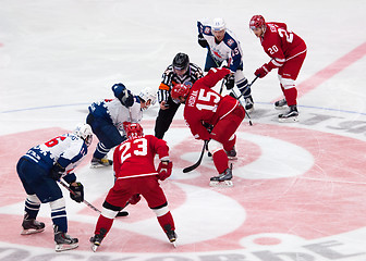 Image showing Roman Horak (15) and Dmitry Semin (42) on face-off