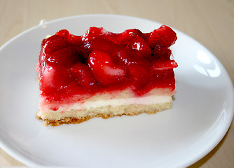 Image showing strawberrys cake