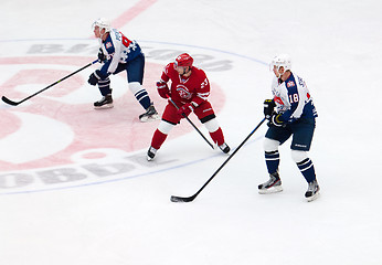 Image showing D. Shitikov (23) and Y. Sergienko (18)