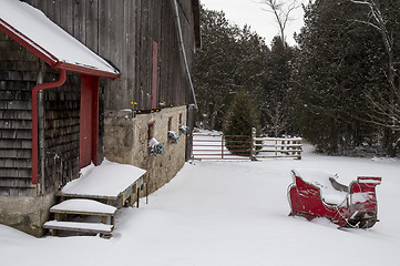 Image showing Old Vintage Barn and Sleigh