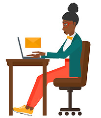 Image showing Woman receiving email.