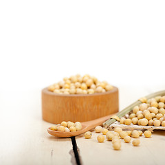 Image showing organic soya beans 