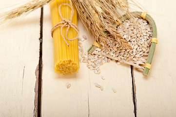 Image showing organic Raw italian pasta and durum wheat 