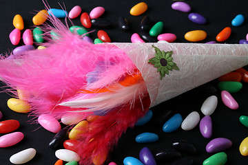 Image showing Feather Confetti