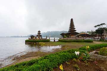 Image showing Pura Ulun Danu water temple Bali