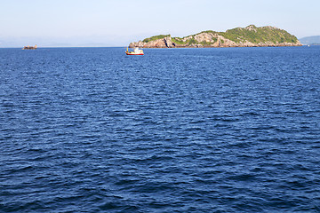 Image showing   asia  myanmar  lomprayah  bay isle     foam hill  in thailand 