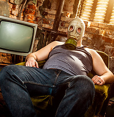 Image showing man in a gas mask