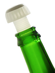 Image showing The rim of the bottle with cork.