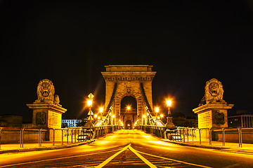 Image showing The Szechenyi Chain Bridge in Budapest