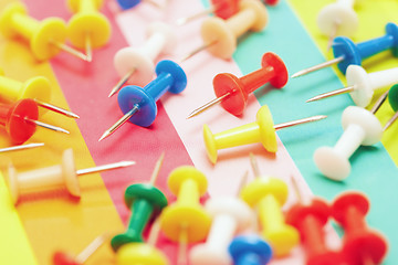 Image showing Colorful pushpins