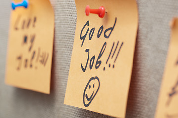 Image showing Good job written on a sticky note