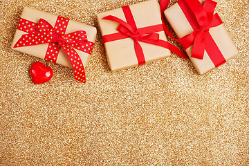 Image showing presents