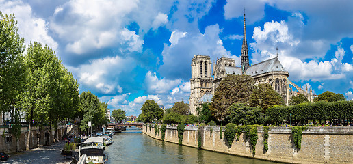 Image showing Seine and Notre Dame de Paris