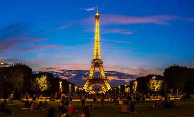 Image showing Eiffel Tower at sunset in Paris