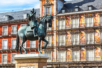 Image showing Statue of Philip III at Mayor plaza in Madrid