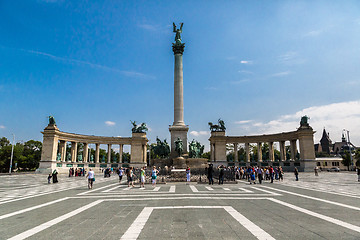 Image showing Heroes square in Budapest,