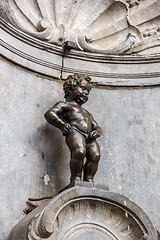 Image showing Manneken Pis statue in Brussels