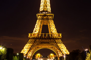 Image showing Eiffel Tower at sunset in Paris