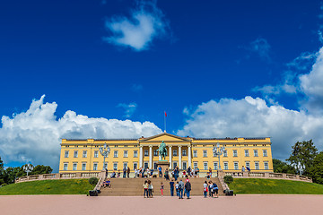 Image showing Royal Palace  in Oslo, Norway