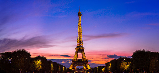 Image showing Eiffel Tower at sunset in Paris